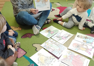 Dzieci rozpoznają po ilustracji najpopularniejsze baśni i bajki