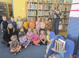 Misie wycieczka do bilioteki