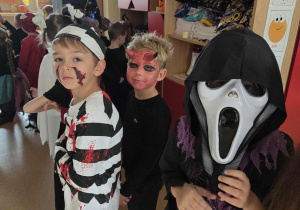 Chłopcy idą na bal