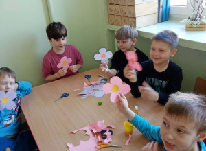 Dzień Kobiet i Dzień Mężczyzn w grupie Pszczółek