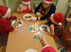 Warsztaty cukiernicze w grupie Pszczółek